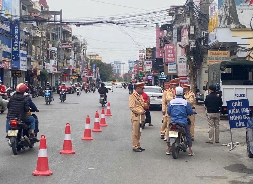 Phạt 11 trường hợp vi phạm nồng độ cồn trên địa bàn quận Ngô Quyền